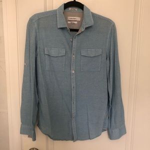 Men’s Calvin Klein button down shirt size S